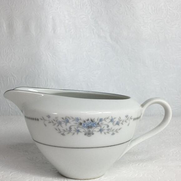 Vintage Towne House China Covered Sugar & Creamer Set Providence Pattern Japan - Picture 3 of 10